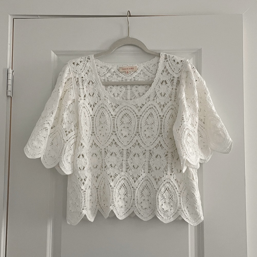 Solitaire Crochet Scoop Top White Crop Scallop Hem Cottage Lagenlook